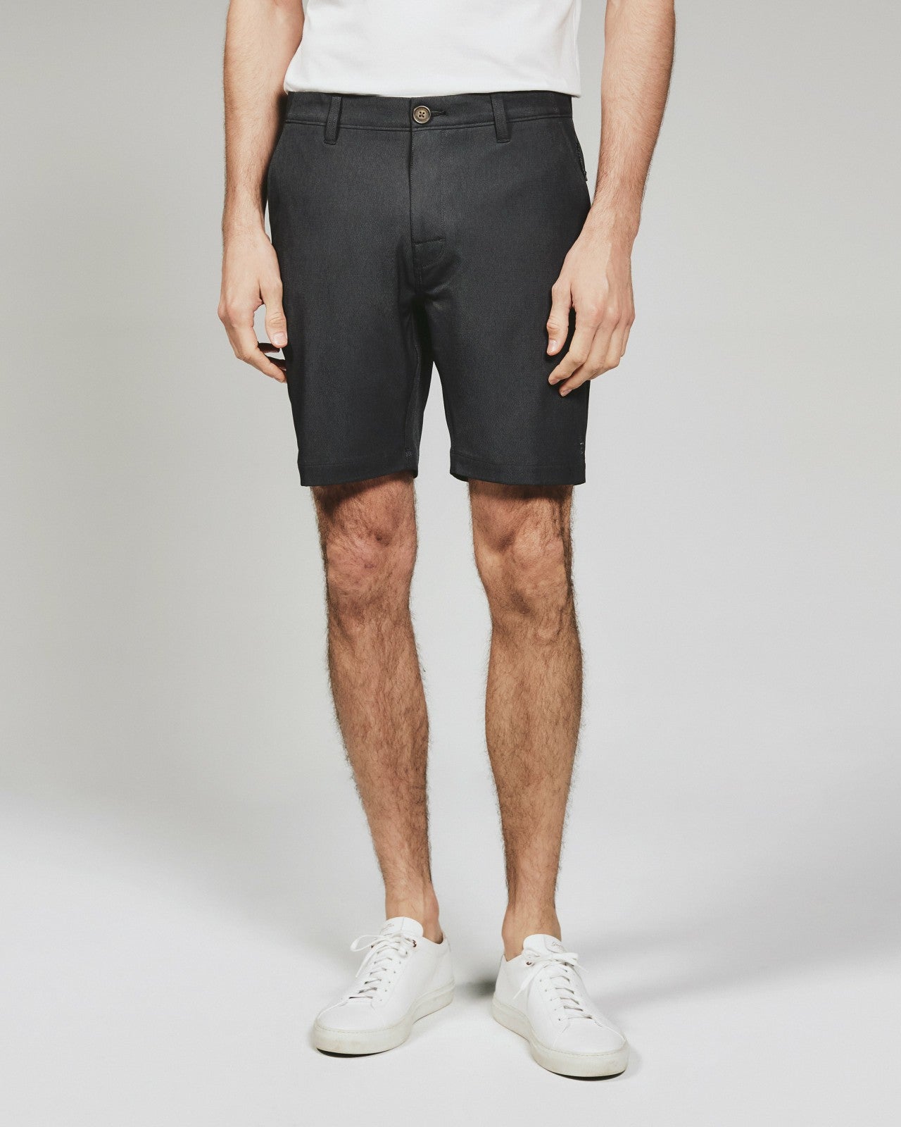 7Diamonds Everest 8" Short
