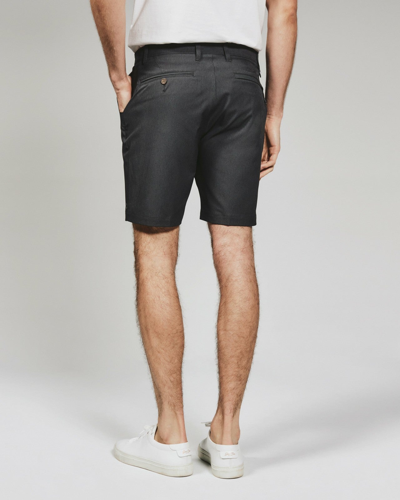 7Diamonds Everest 8" Short