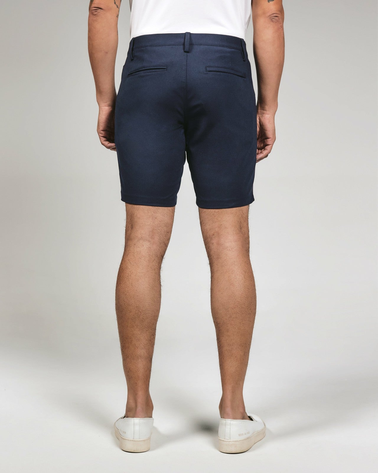 7Diamonds Infinity™ 8" Chino Short