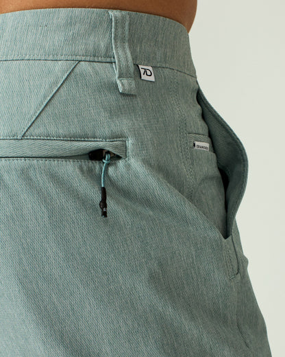 7Diamonds Everest 8" Short