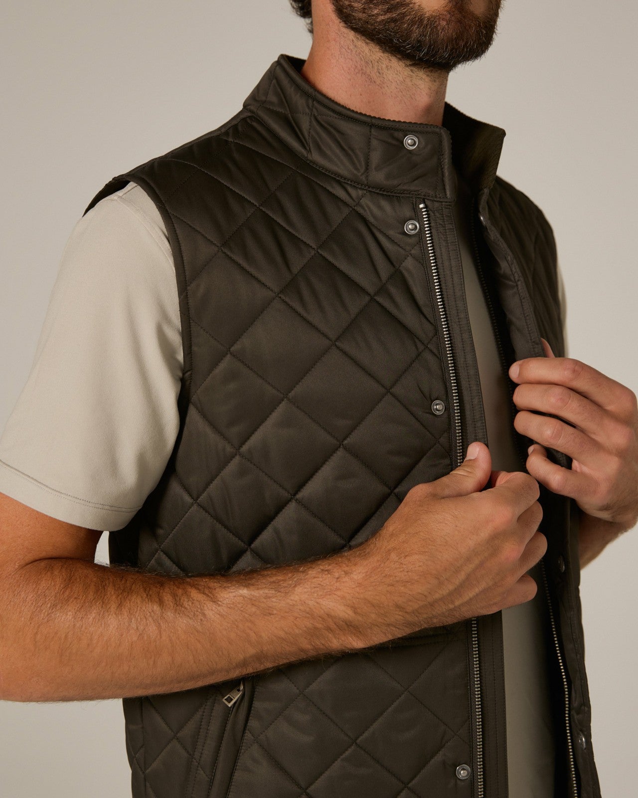 7Diamonds Crest Quilted Vest