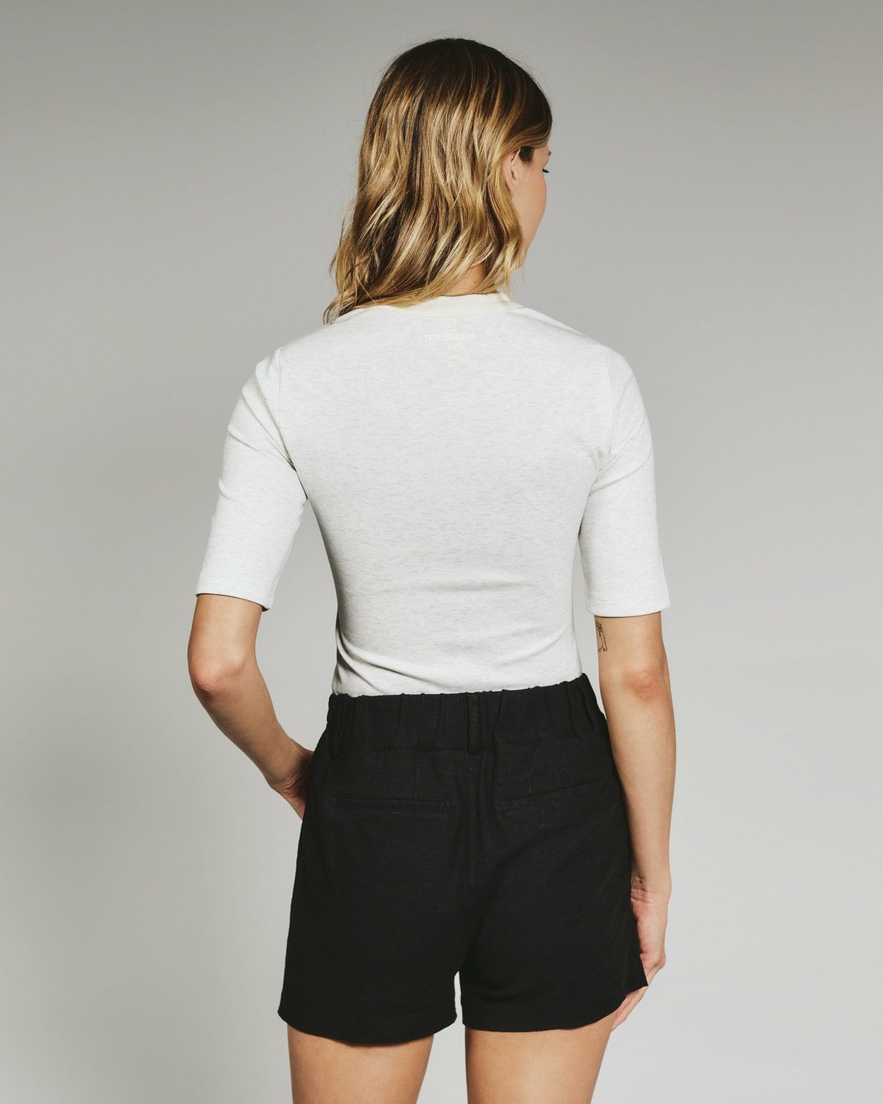 7Diamonds REV™ Henley Tee