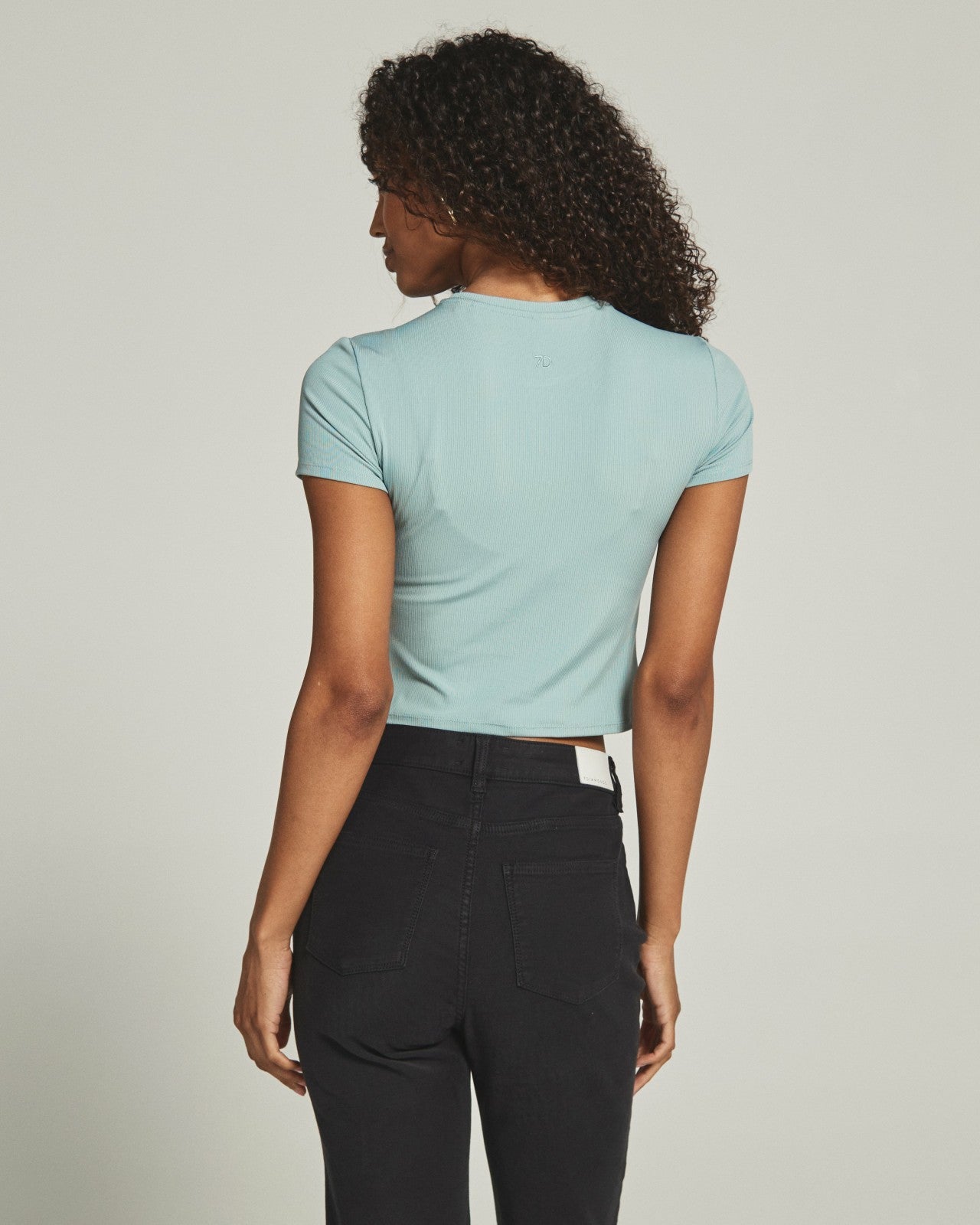 7Diamonds Core Ribbed Crop Tee