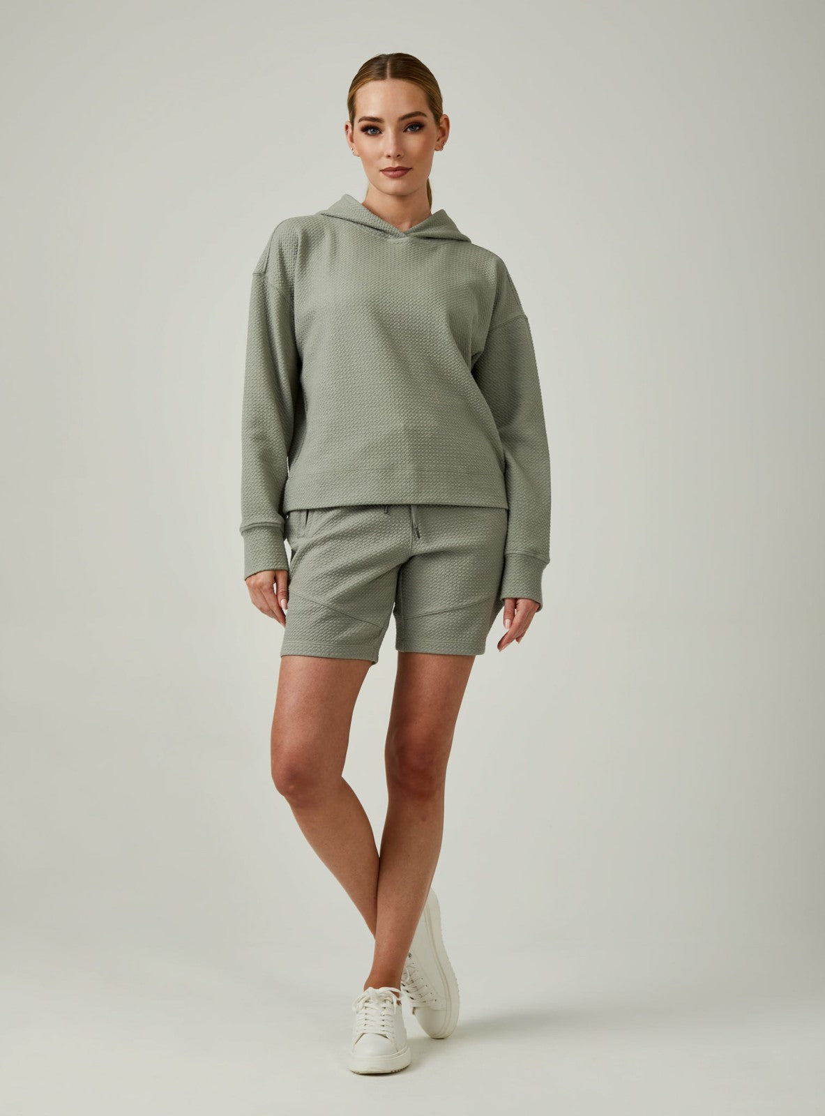 7Diamonds Restoration Pullover Hoodie