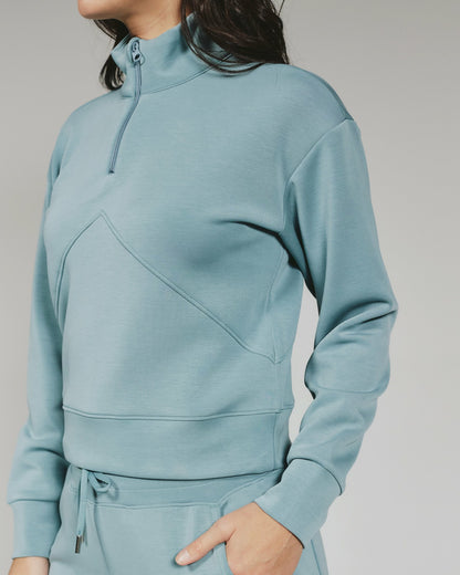 7Diamonds REV™ Crop Quarter-Zip Pullover