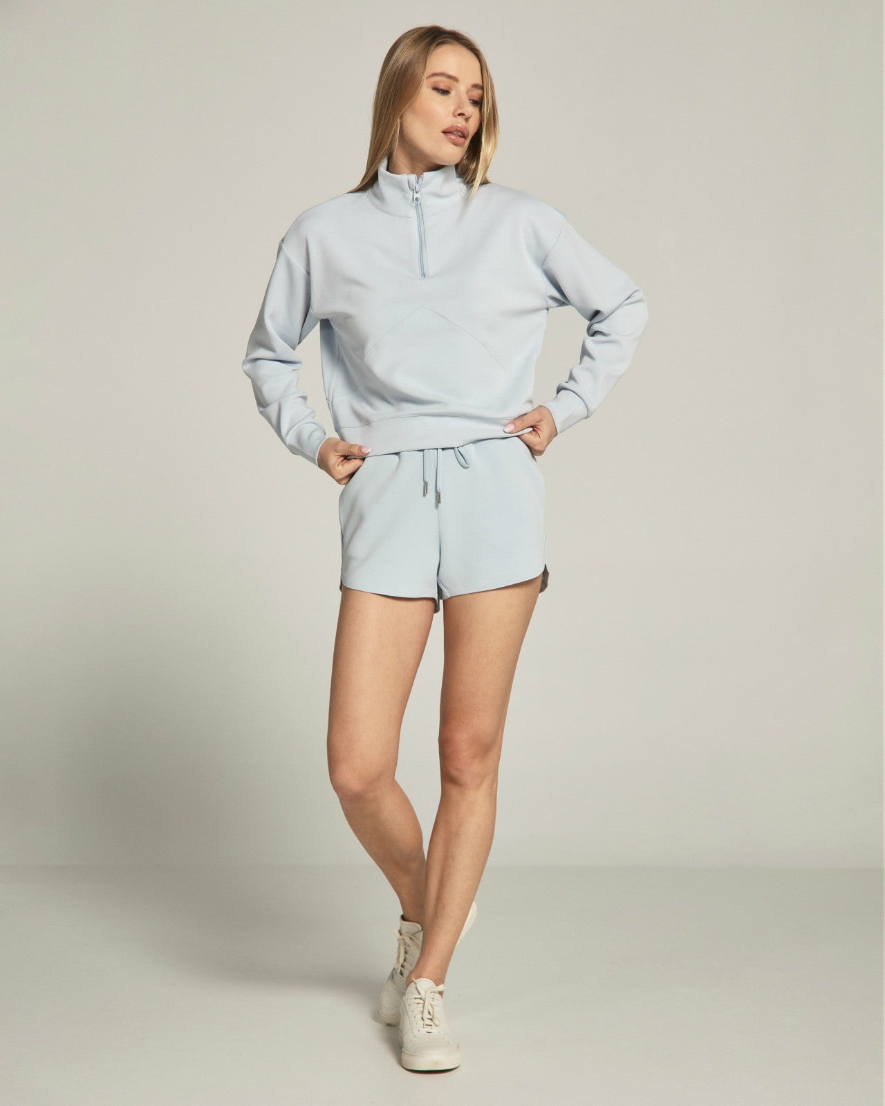 7Diamonds REV™ Crop Quarter-Zip Pullover