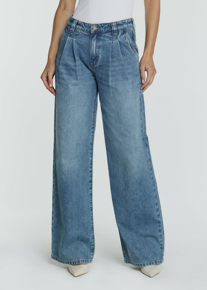 7Diamonds Jules Pleated Denim Trouser
