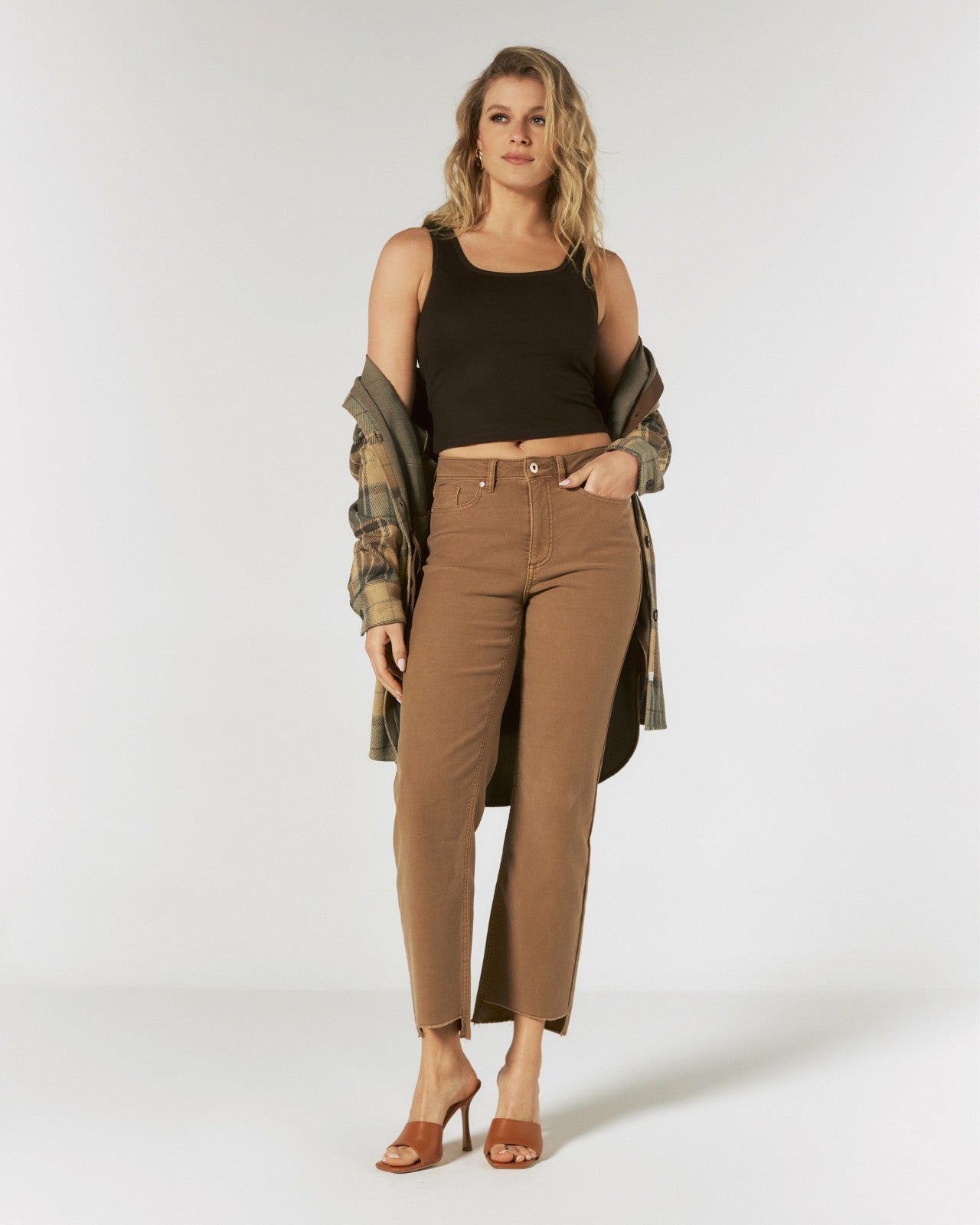 7Diamonds Generation™ Kick Flare Pant