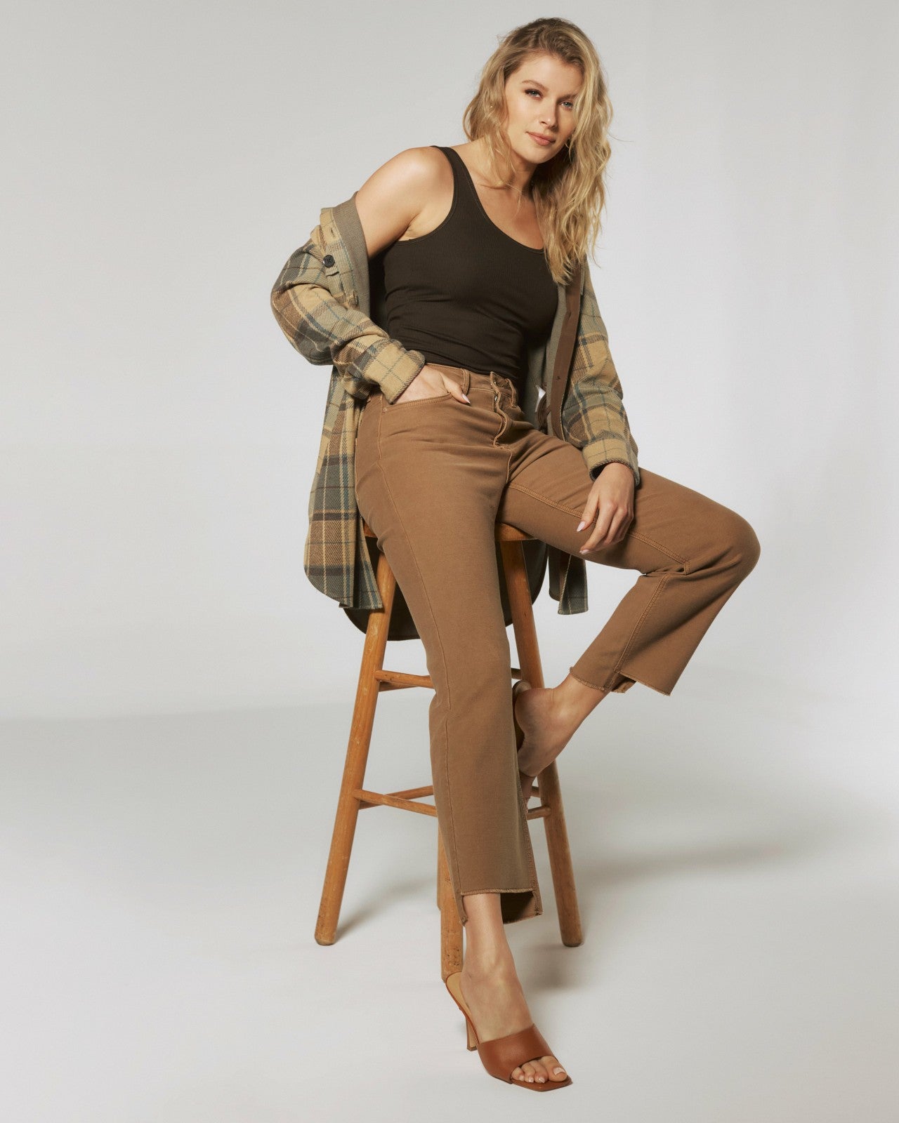 7Diamonds Generation™ Kick Flare Pant