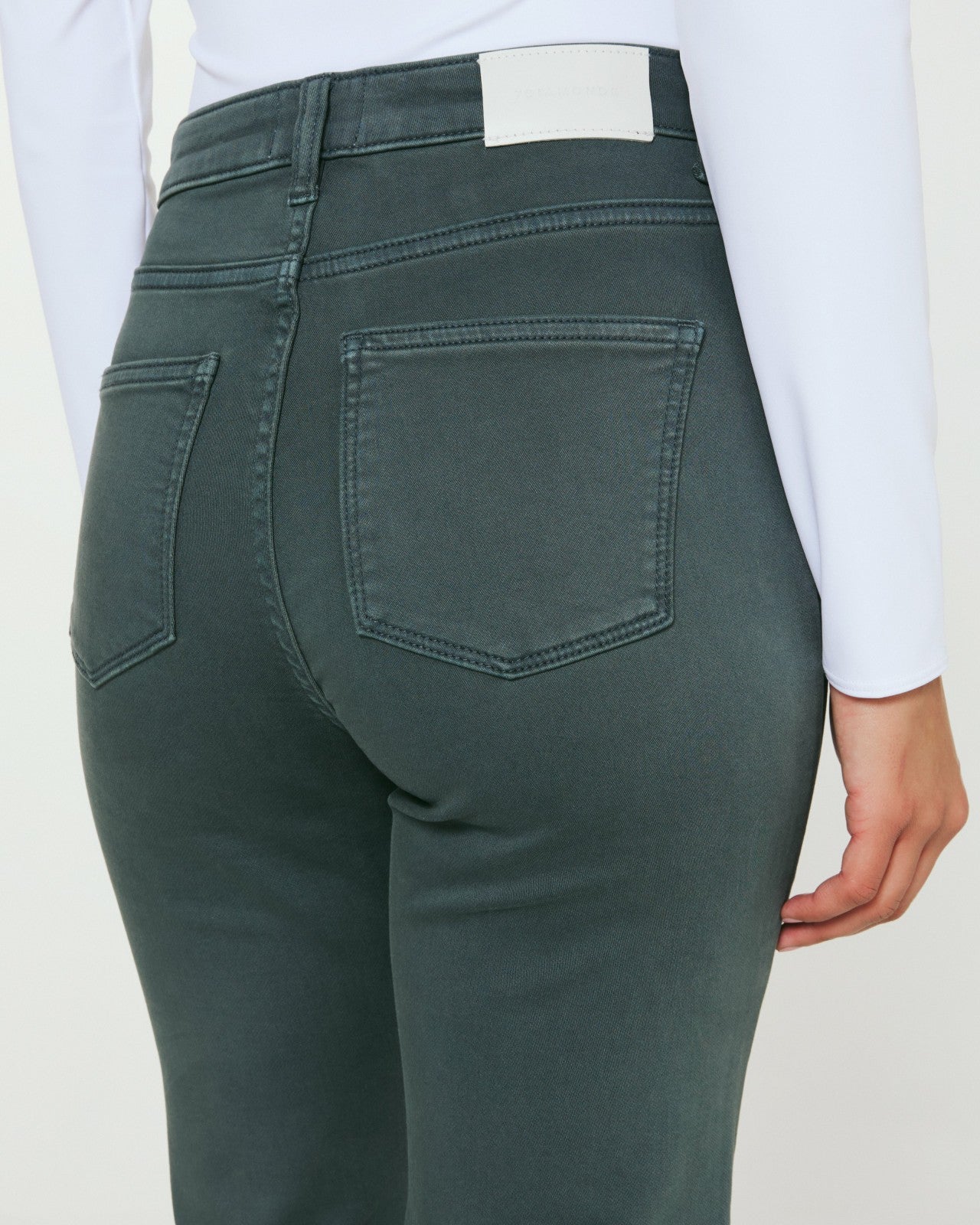 7Diamonds Generation™ Kick Flare Pant