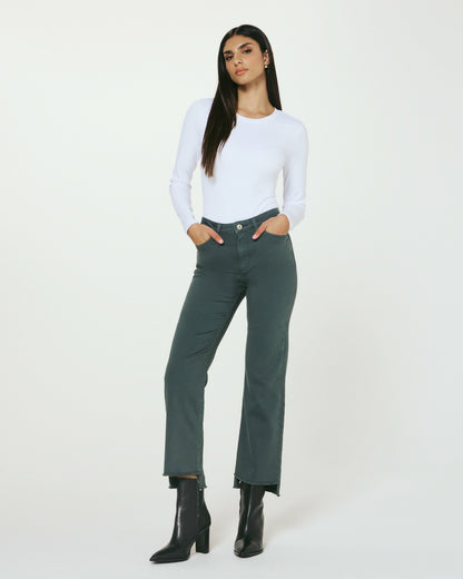 7Diamonds Generation™ Kick Flare Pant