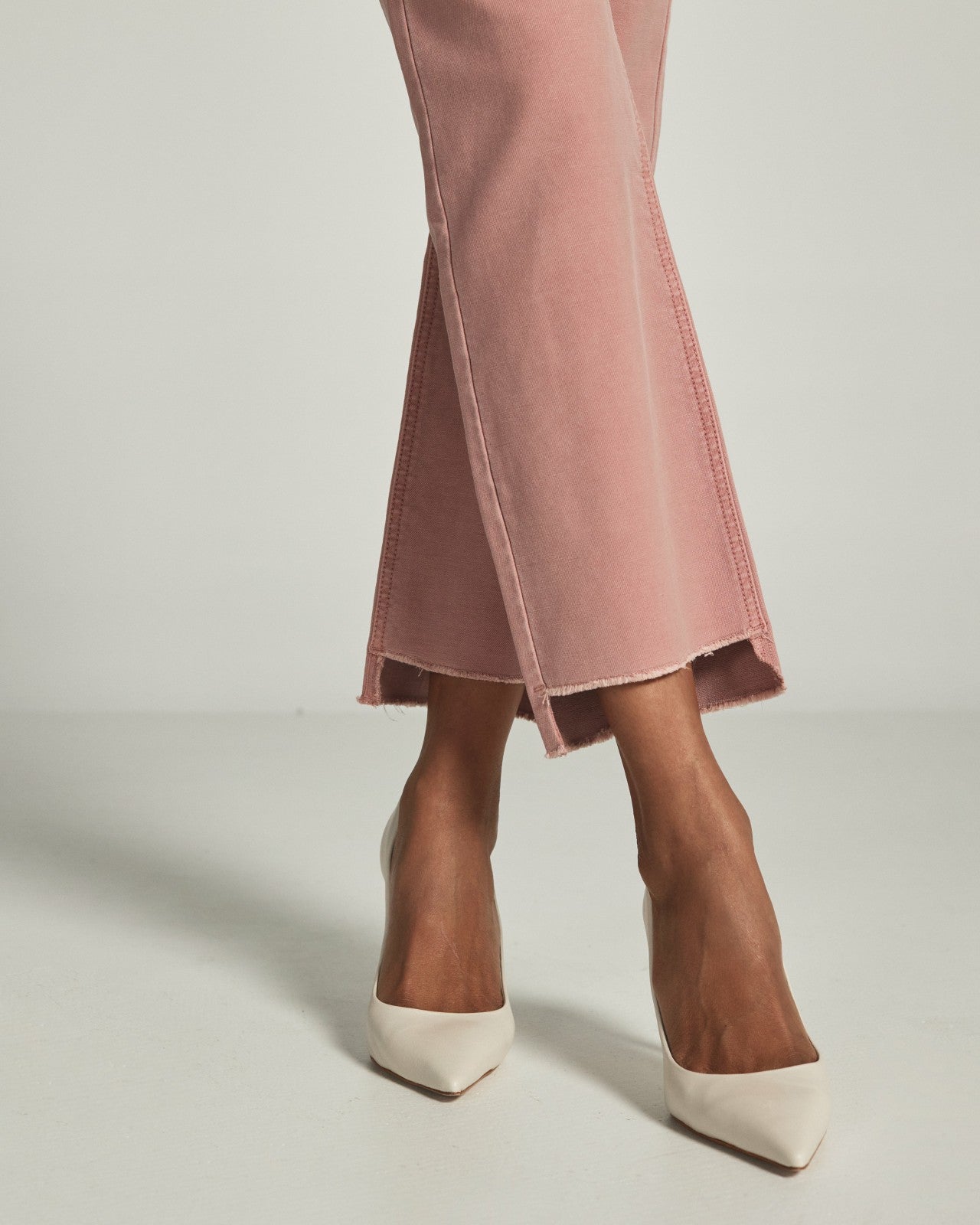 7Diamonds Generation™ Kick Flare Pant