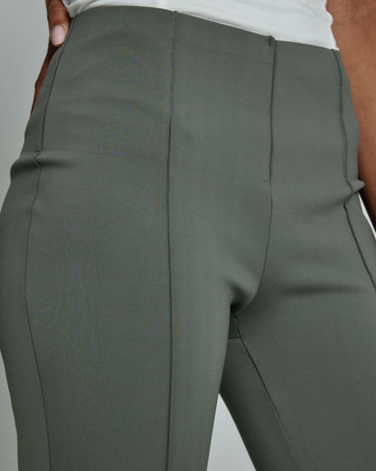7Diamonds It Flare Pant