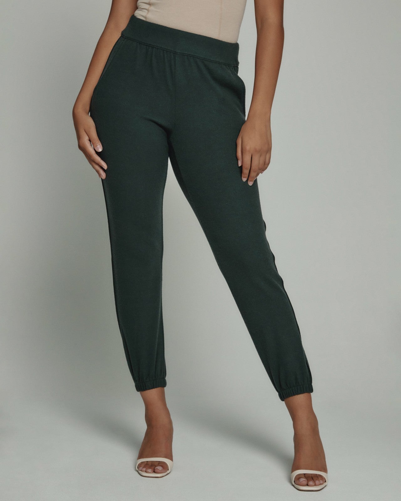 7Diamonds Generation™ Relaxed Pant