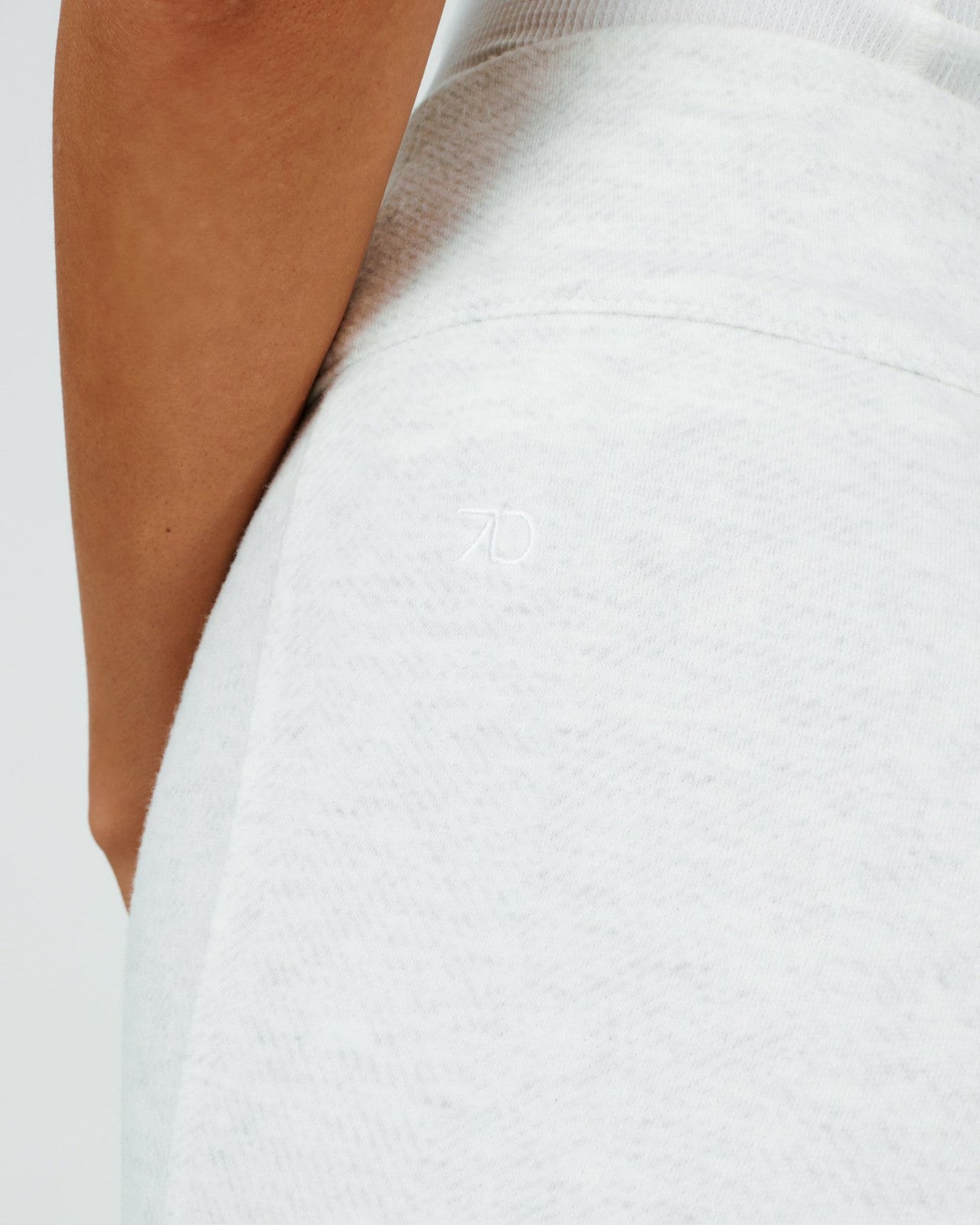 7Diamonds Generation™ Flare Pant
