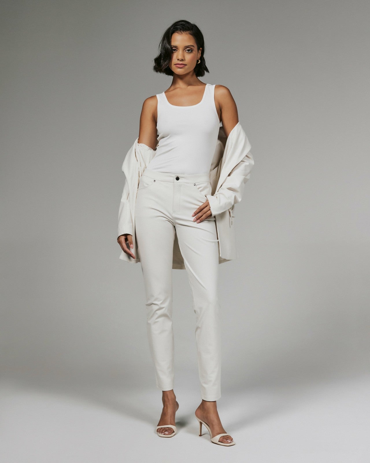 7Diamonds 7Diamonds Infinity Straight Leg Pant