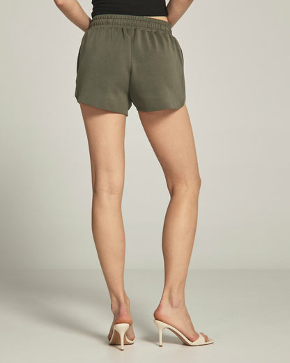 7Diamonds REV™ 3" Short