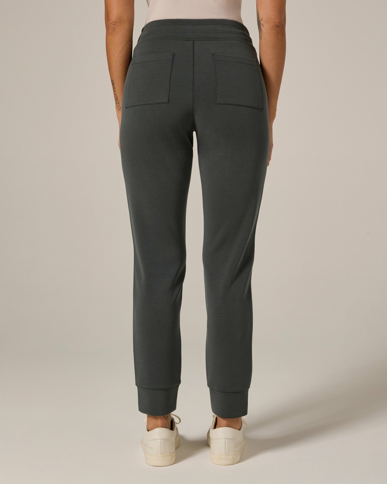 7Diamonds REV™ Jogger