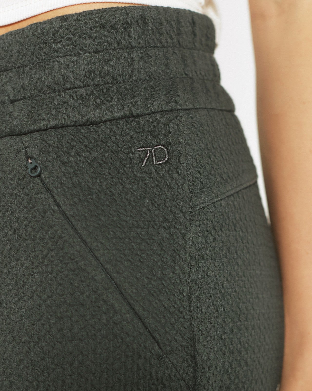 7Diamonds Restoration Slim Fit Jogger