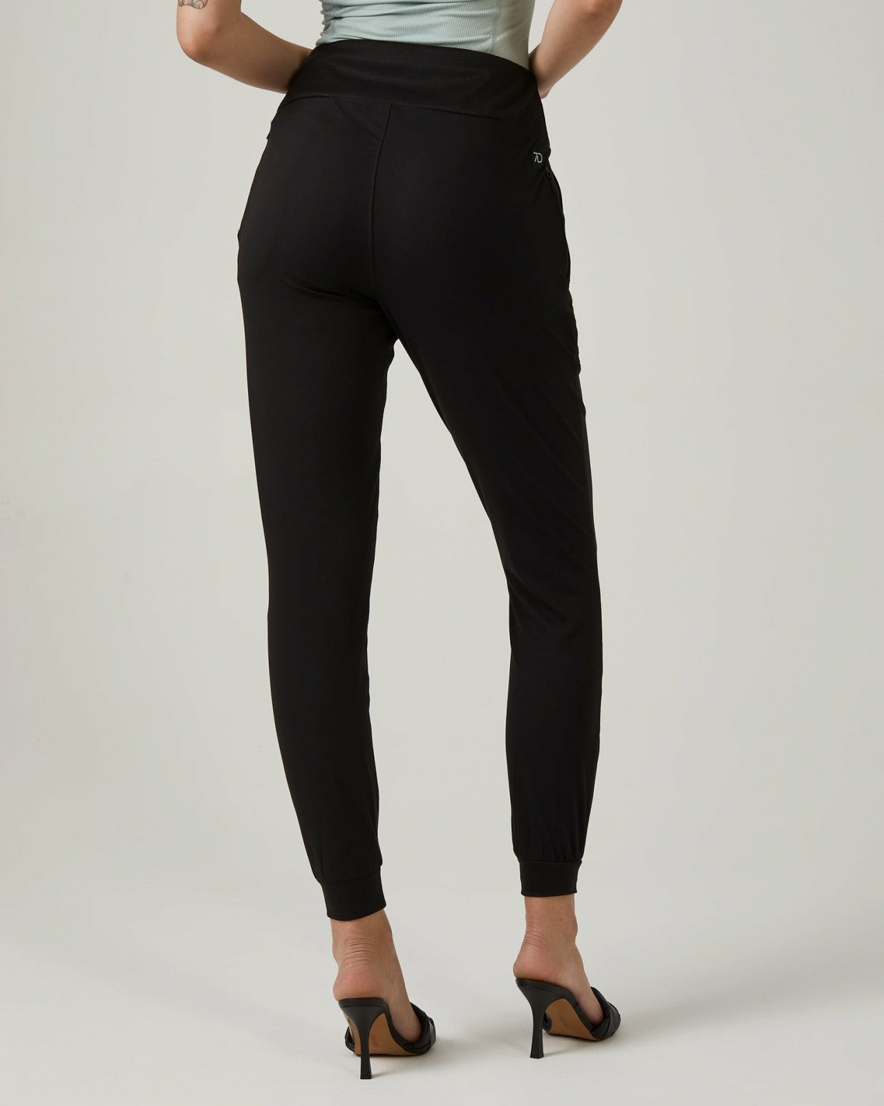 7Diamonds Core™ Jogger