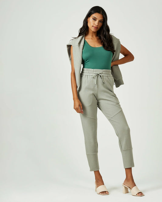 7Diamonds Restoration Jogger