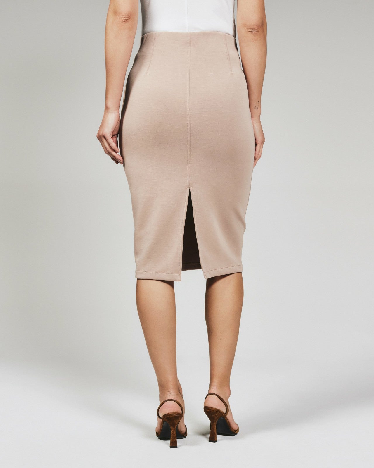 7Diamonds REV™ Midi Skirt