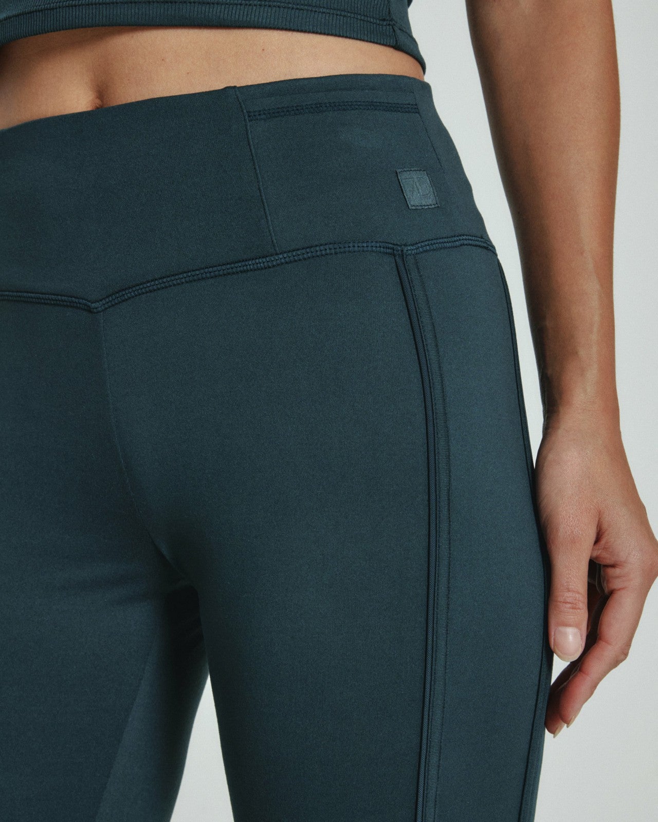 7Diamonds Core™ High-Waisted Legging