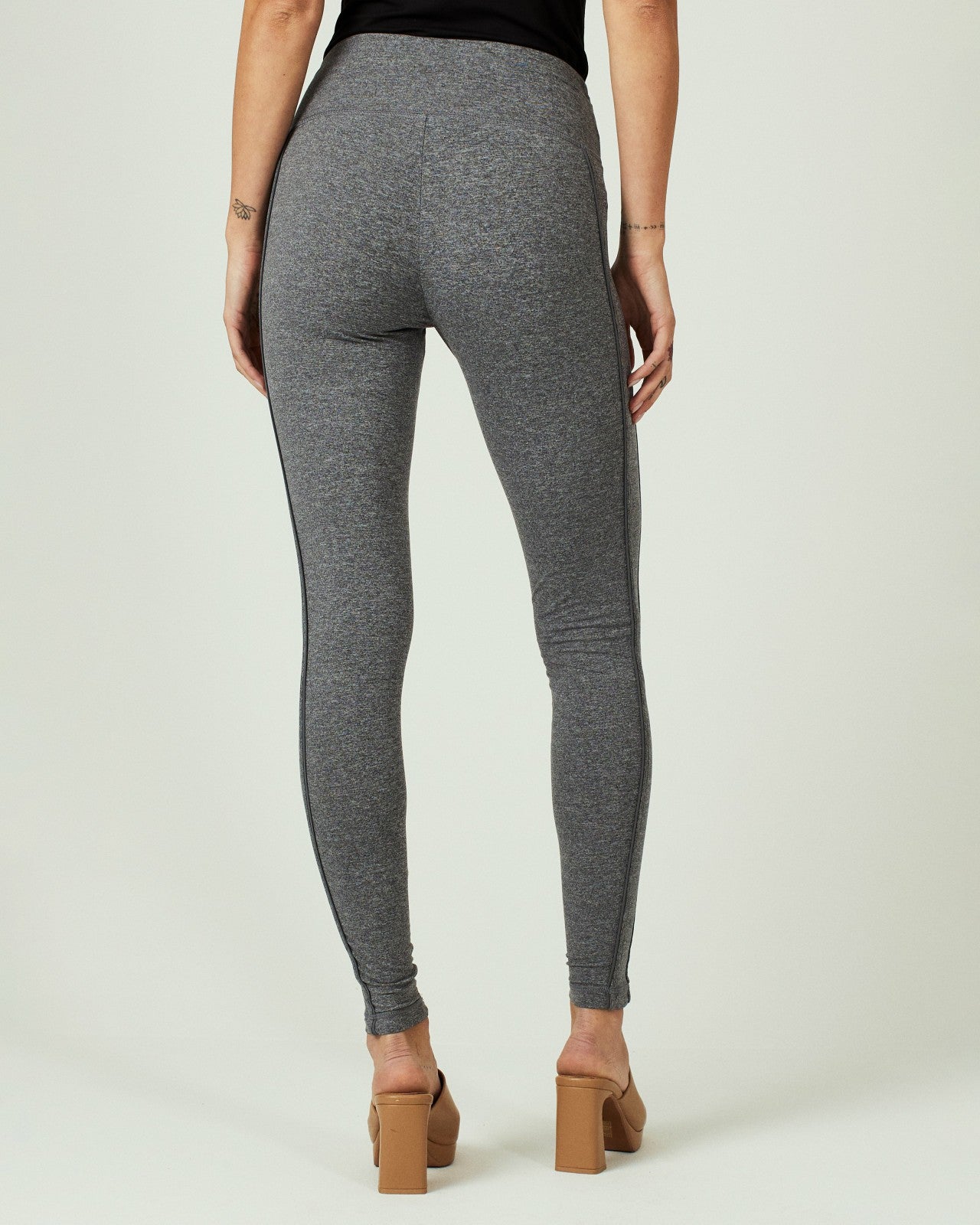 7Diamonds Core™ High-Waisted Legging