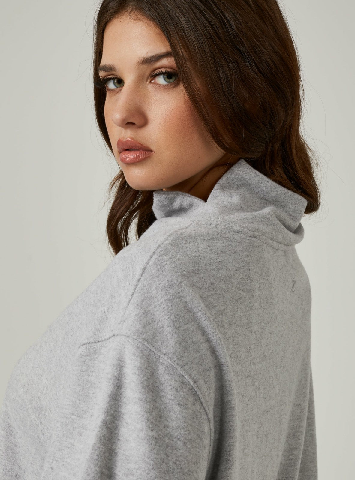 7Diamonds Generation™ Soft Mockneck Pullover