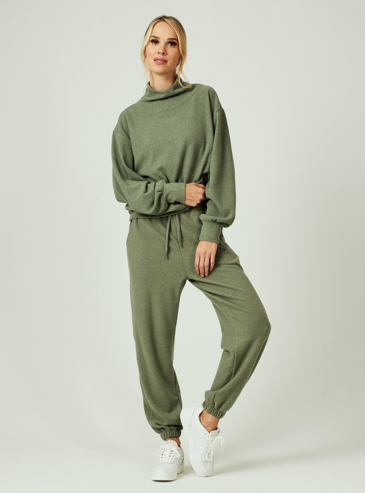7Diamonds Generation™ Soft Mockneck Pullover