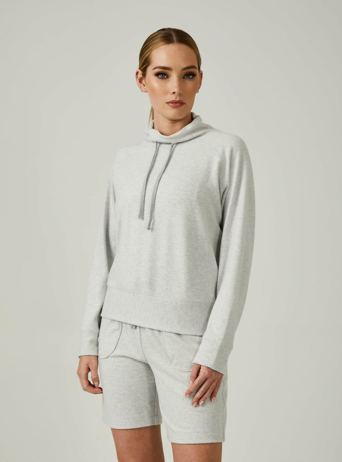 7Diamonds Generation™ Pullover