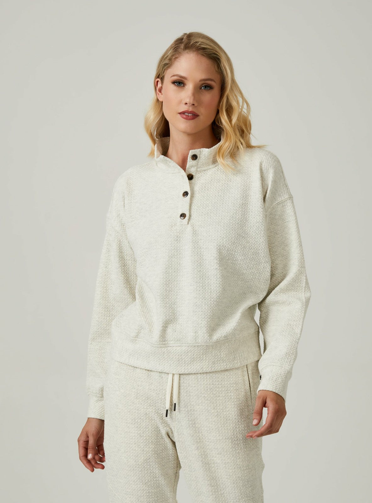 7Diamonds Restoration™ Button Pullover