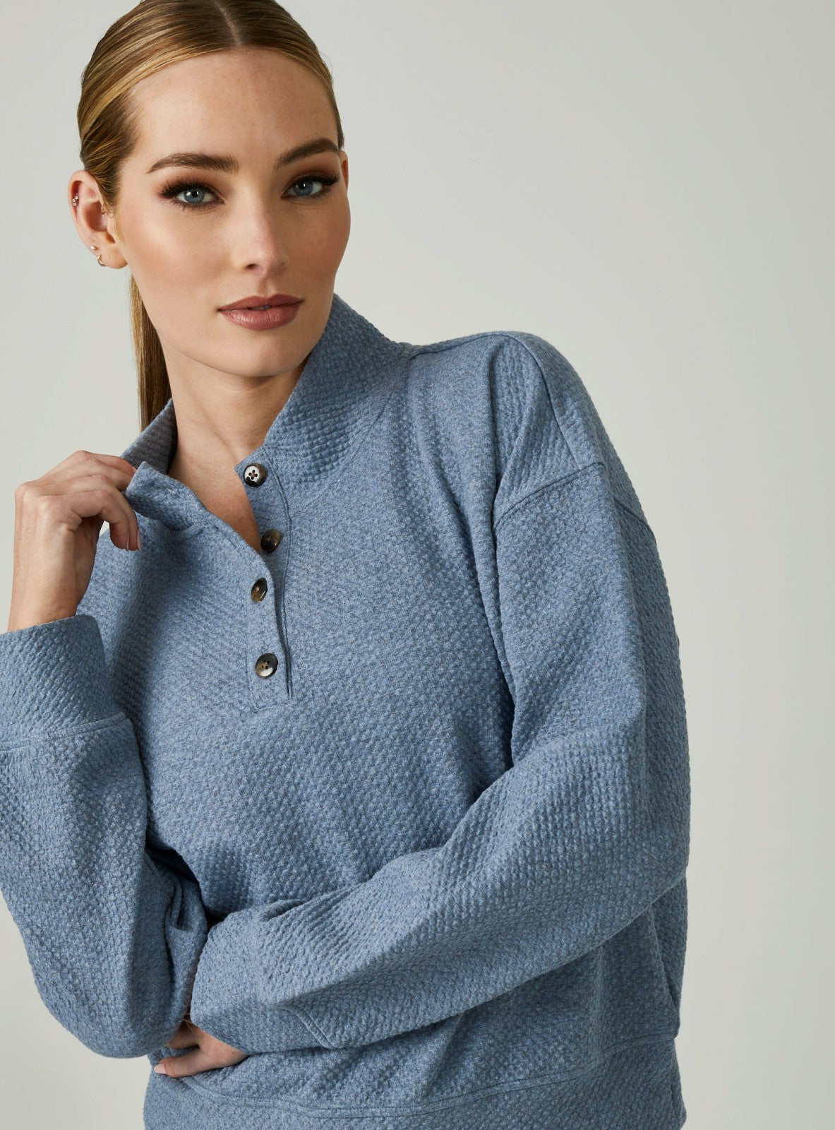 7Diamonds Restoration™ Button Pullover