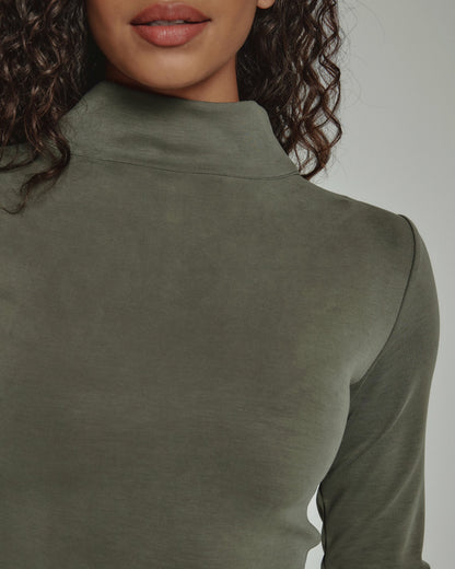 7Diamonds REV™ Turtleneck Dress